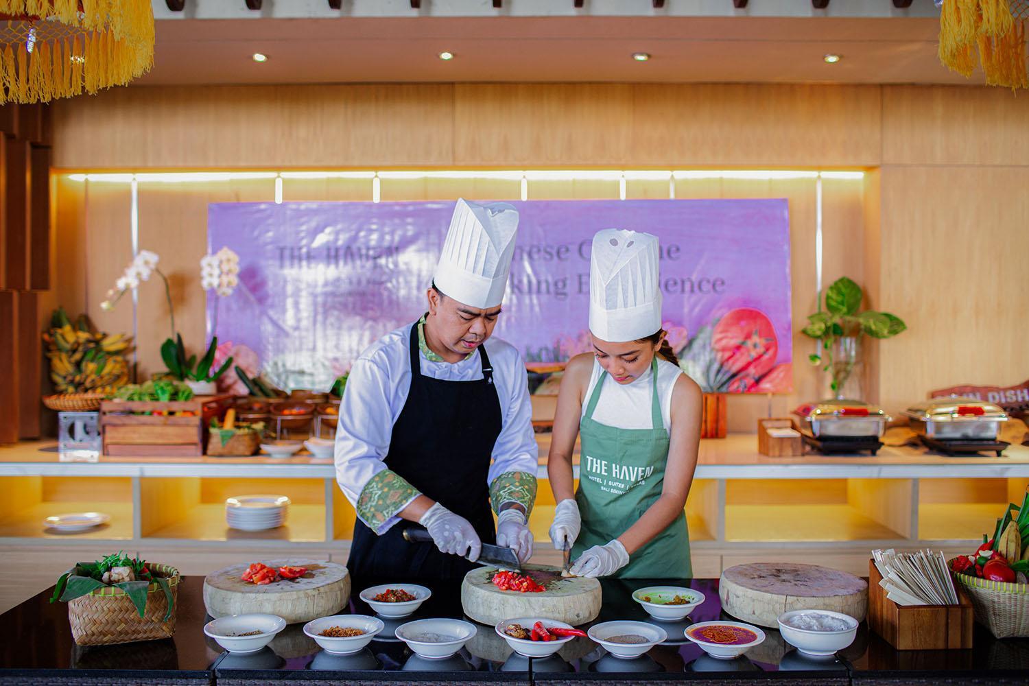 Отель The Haven Bali Seminyak Экстерьер фото
